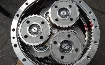 Převodovka planetová vícestupňová - multistage planetary gearbox 2